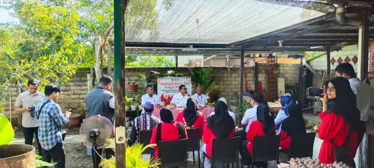 Kunjungan dan Dialog bersama Kelompok Wanita Tani (KWT) Bungas Mandiri