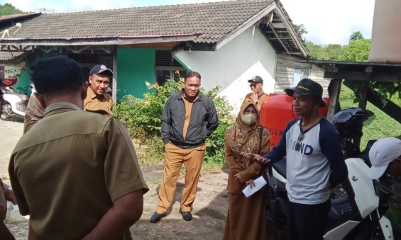 Pengecekan lapangan terkait kondisi banjir yang lambat surut bertempat di depan Kantor SPP–SPMA Samarinda.